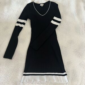 J for Justify Black and White Long Sleeve Dress